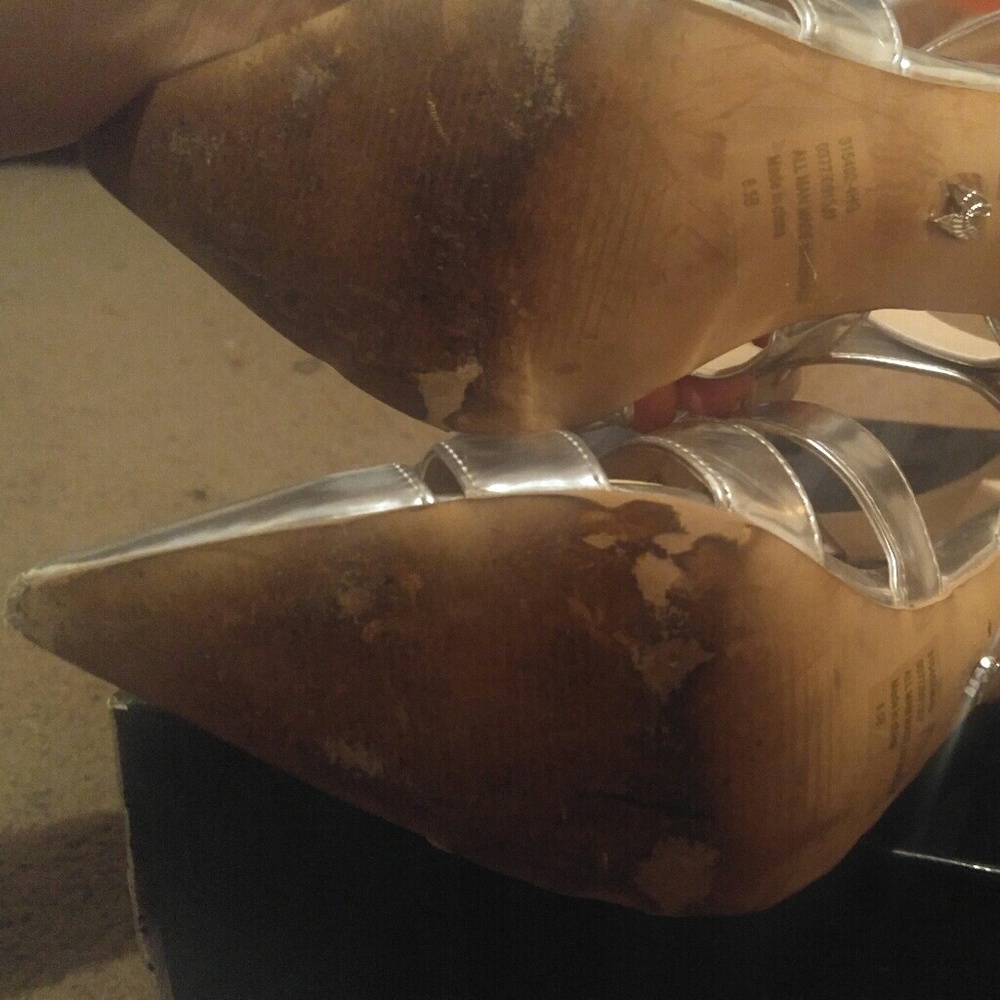Victoria Secret Heels - Picture 3 of 4